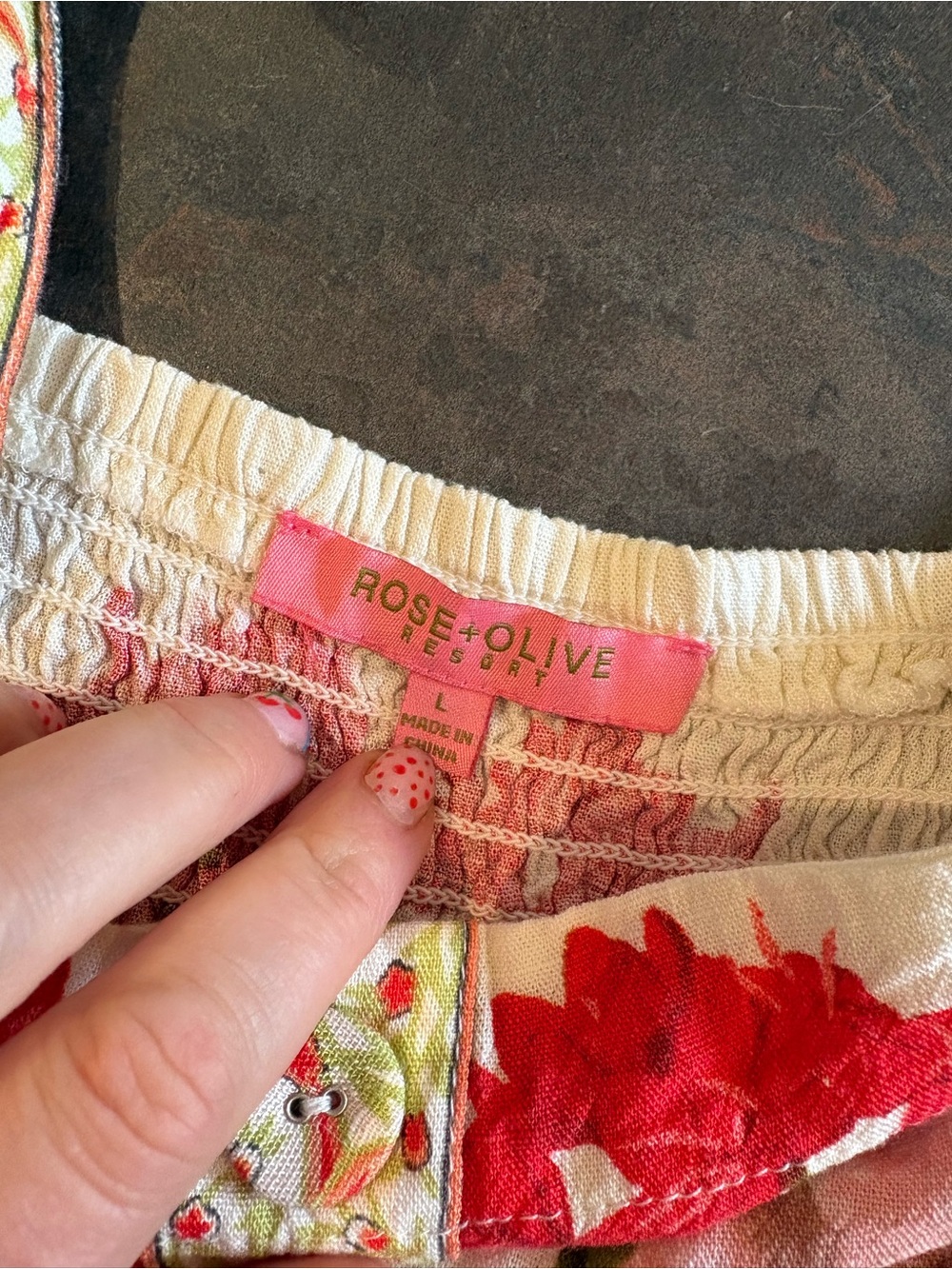 Rose & Olive Floral Tie-Shoulder Cropped Tank Top in White, Pink & Red Large - Picture 5 of 7